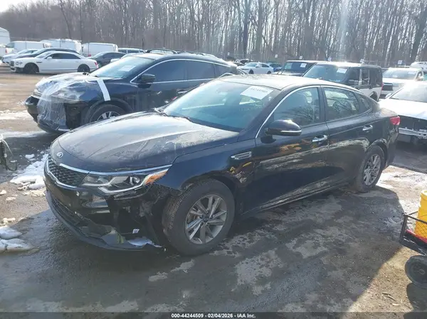 5XXGT4L33KG287807 2019 KIA OPTIMA - Image 2