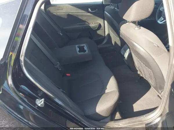 5XXGT4L33KG287807 2019 KIA OPTIMA - Image 8