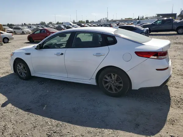 5XXGT4L33KG288228 2019 KIA OPTIMA - Image 2