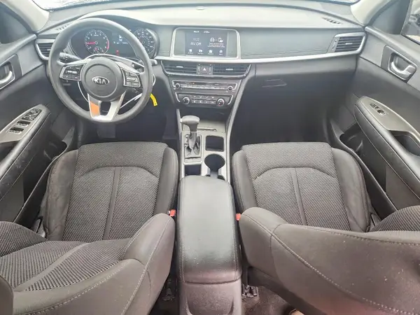 5XXGT4L33KG292845 2019 KIA OPTIMA - Image 8