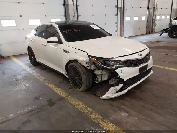5XXGT4L33KG293963 2019 KIA OPTIMA - Image 1