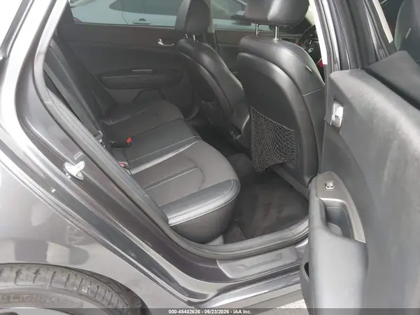 5XXGT4L33KG294174 2019 KIA OPTIMA - Image 8