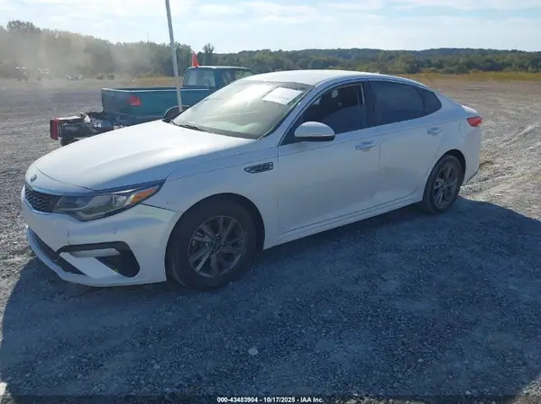 5XXGT4L33KG295177 2019 KIA OPTIMA - Image 2