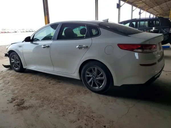 5XXGT4L33KG296832 2019 KIA OPTIMA - Image 2