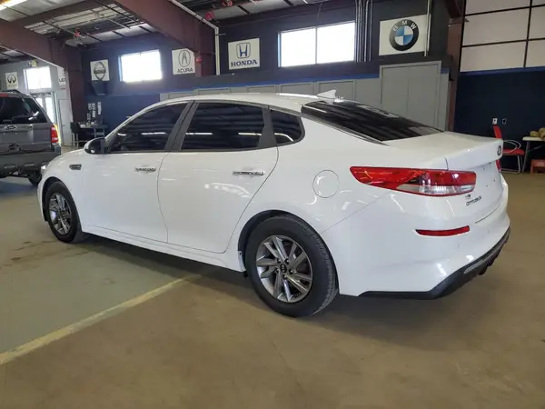 5XXGT4L33KG297334 2019 KIA OPTIMA - Image 2