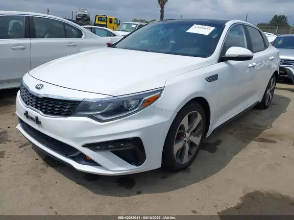 5XXGT4L33KG297379 2019 KIA OPTIMA - Image 2