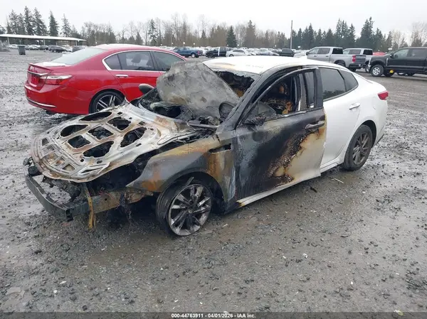 5XXGT4L33KG298399 2019 KIA OPTIMA - Image 2