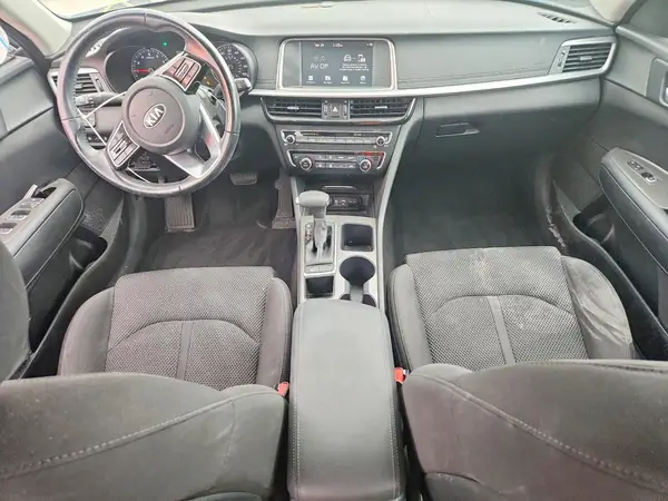 5XXGT4L33KG300555 2019 KIA OPTIMA - Image 8