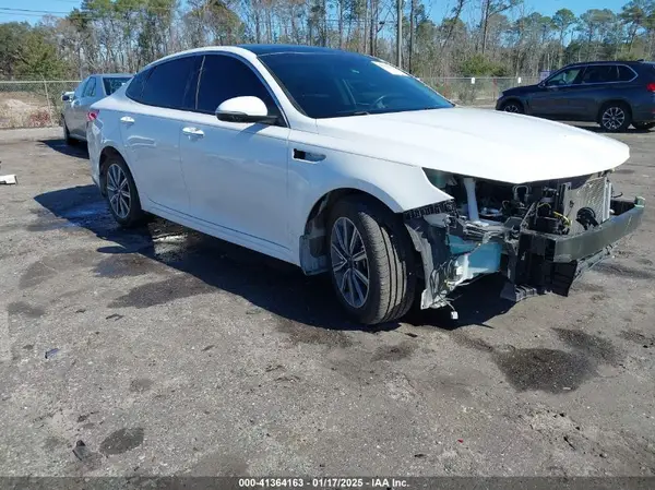 5XXGT4L33KG300572 2019 KIA OPTIMA - Image 1