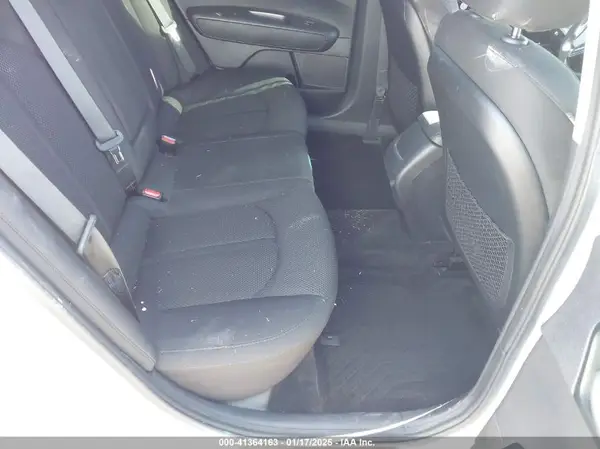 5XXGT4L33KG300572 2019 KIA OPTIMA - Image 8