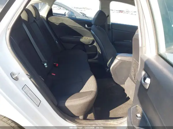 5XXGT4L33KG302659 2019 KIA OPTIMA - Image 8
