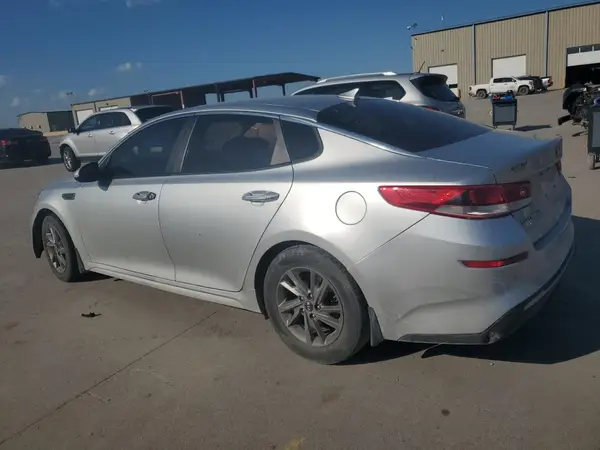 5XXGT4L33KG303357 2019 KIA OPTIMA - Image 2