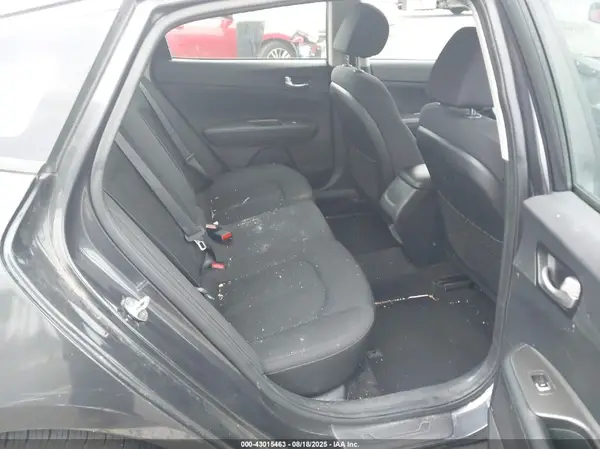 5XXGT4L33KG303388 2019 KIA OPTIMA - Image 8