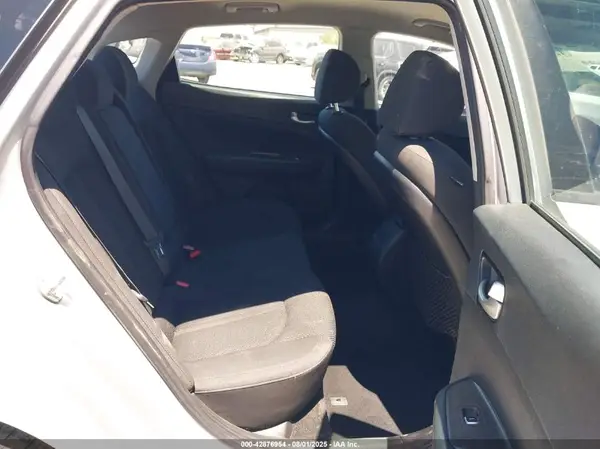 5XXGT4L33KG305674 2019 KIA OPTIMA - Image 8