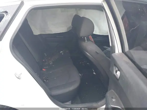 5XXGT4L33KG307828 2019 KIA OPTIMA - Image 8