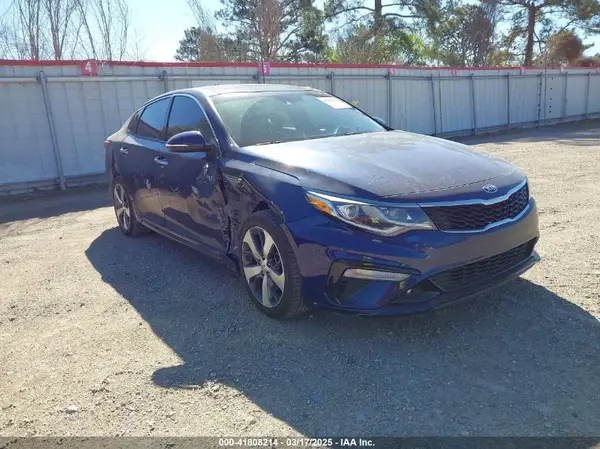 5XXGT4L33KG317064 2019 KIA OPTIMA - Image 1