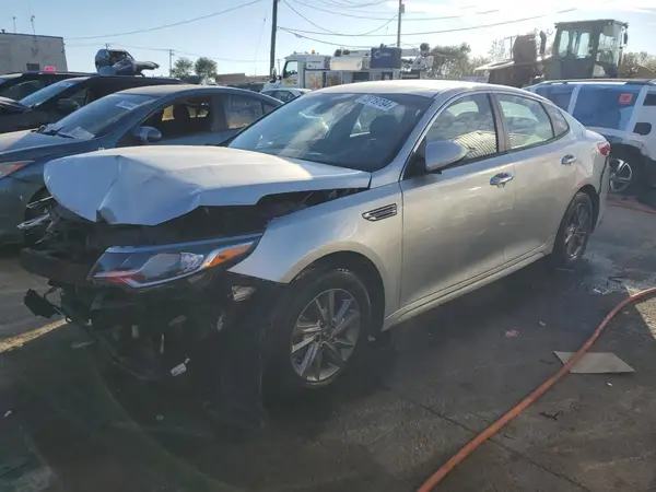 5XXGT4L33KG319204 2019 KIA OPTIMA - Image 1
