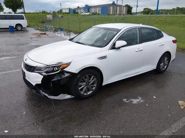 5XXGT4L33KG321387 2019 KIA OPTIMA - Image 2