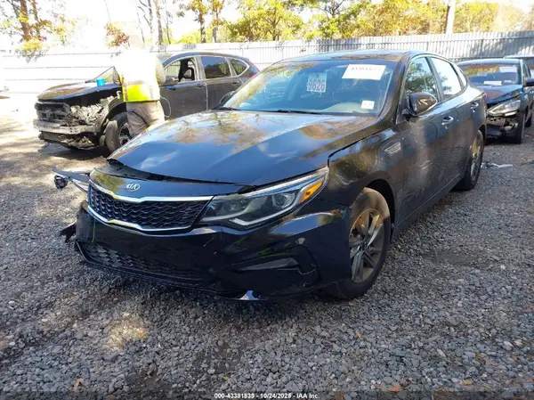 5XXGT4L33KG324371 2019 KIA OPTIMA - Image 2