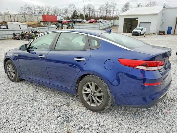 5XXGT4L33KG325570 2019 KIA OPTIMA - Image 2