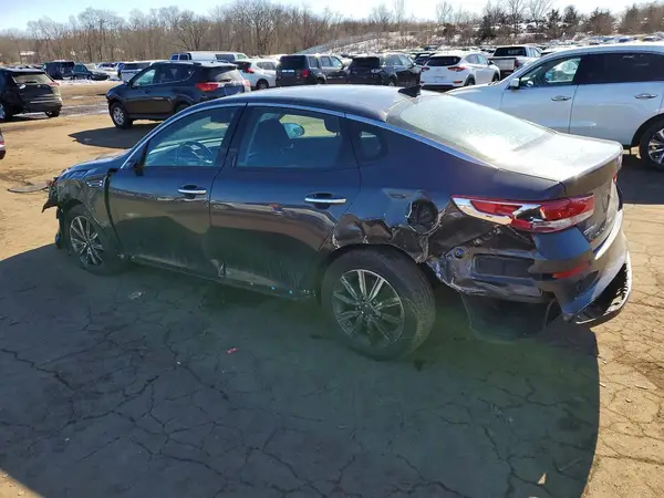 5XXGT4L33KG328422 2019 KIA OPTIMA - Image 2