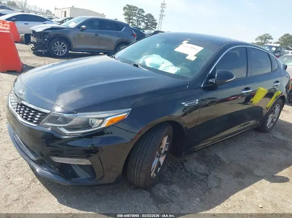 5XXGT4L33KG332647 2019 KIA OPTIMA - Image 2