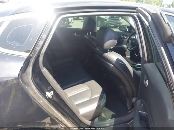 5XXGT4L33KG332759 2019 KIA OPTIMA - Image 8
