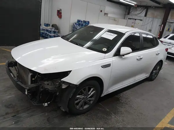 5XXGT4L33KG333104 2019 KIA OPTIMA - Image 2