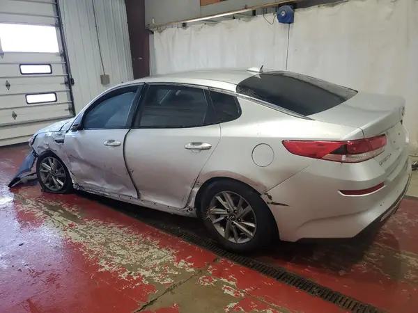 5XXGT4L33KG333507 2019 KIA OPTIMA - Image 2