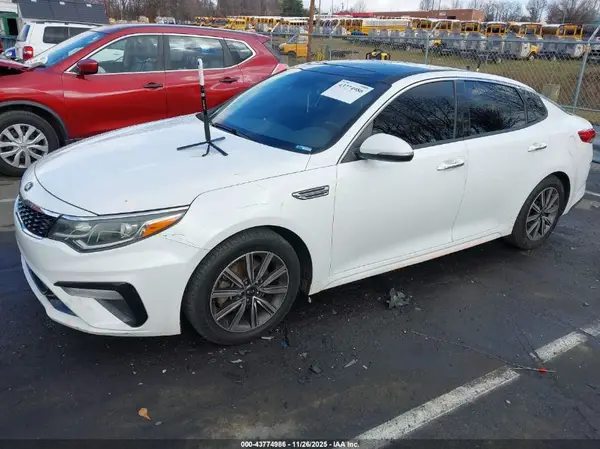 5XXGT4L33KG339484 2019 KIA OPTIMA - Image 2