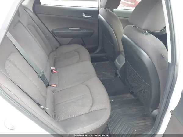 5XXGT4L33KG343289 2019 KIA OPTIMA - Image 8
