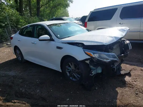 5XXGT4L33KG346192 2019 KIA OPTIMA - Image 1