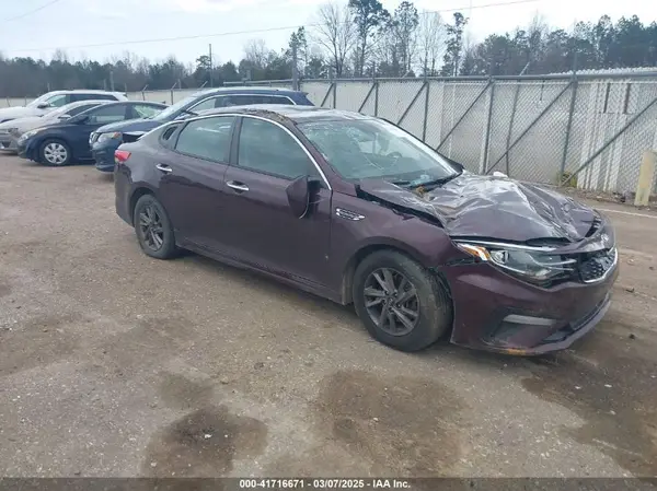 5XXGT4L33KG346967 2019 KIA OPTIMA - Image 1