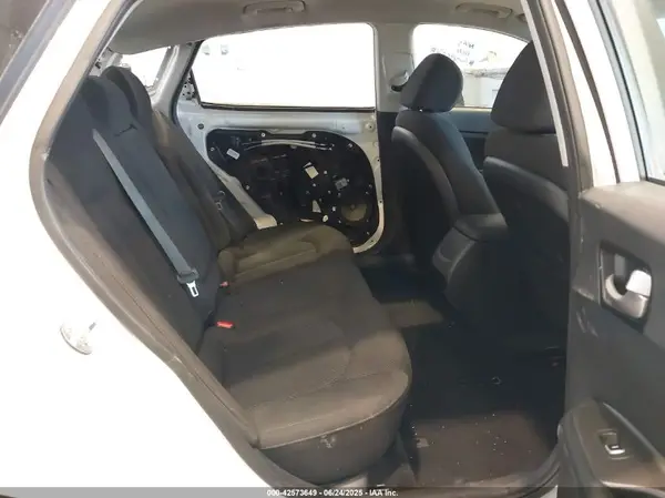 5XXGT4L33KG349156 2019 KIA OPTIMA - Image 8