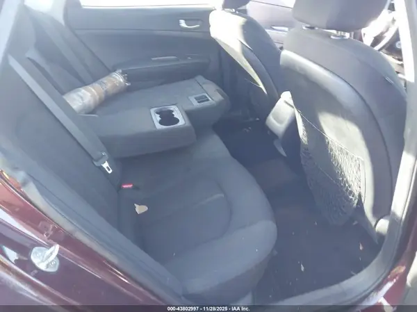 5XXGT4L33KG349447 2019 KIA OPTIMA - Image 8