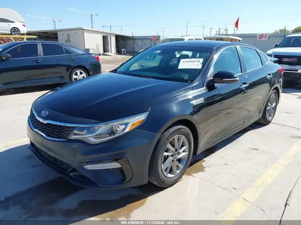 5XXGT4L33KG349724 2019 KIA OPTIMA - Image 2