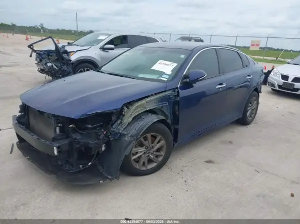 5XXGT4L33KG352820 2019 KIA OPTIMA - Image 2