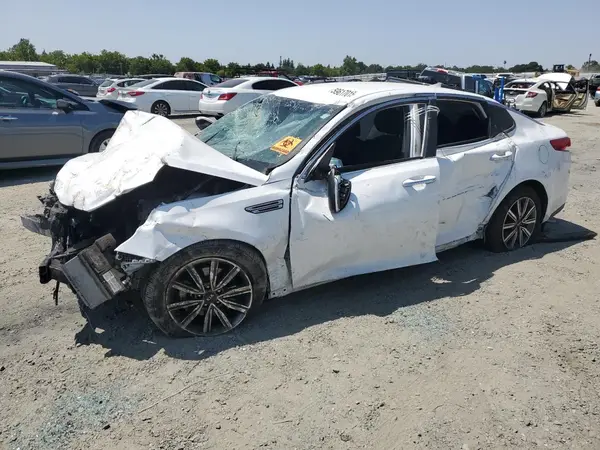 5XXGT4L33KG354387 2019 KIA OPTIMA - Image 1