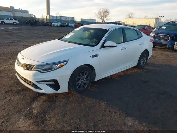 5XXGT4L33KG357676 2019 KIA OPTIMA - Image 2