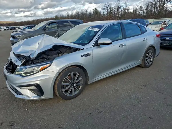 5XXGT4L33KG359217 2019 KIA OPTIMA - Image 1