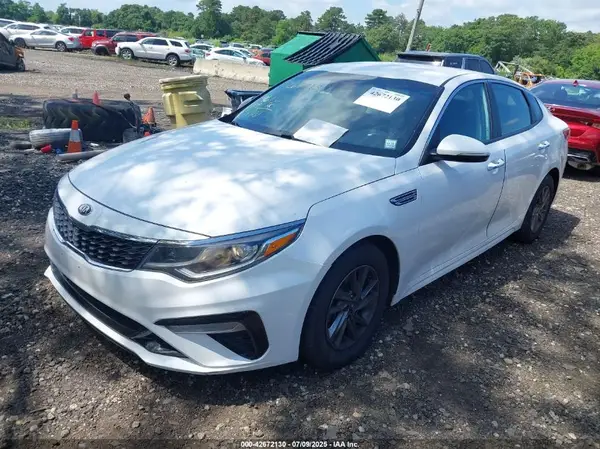 5XXGT4L33KG359492 2019 KIA OPTIMA - Image 2
