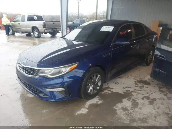 5XXGT4L33KG363803 2019 KIA OPTIMA - Image 2