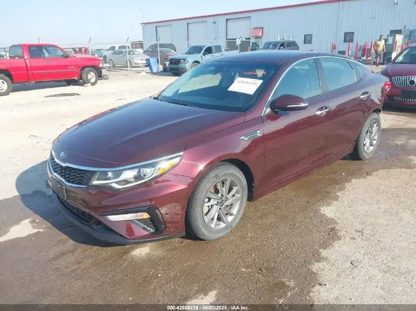 5XXGT4L33KG364045 2019 KIA OPTIMA - Image 2