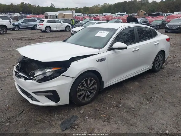 5XXGT4L33KG368810 2019 KIA OPTIMA - Image 2