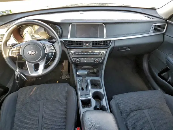 5XXGT4L33KG370010 2019 KIA OPTIMA - Image 8