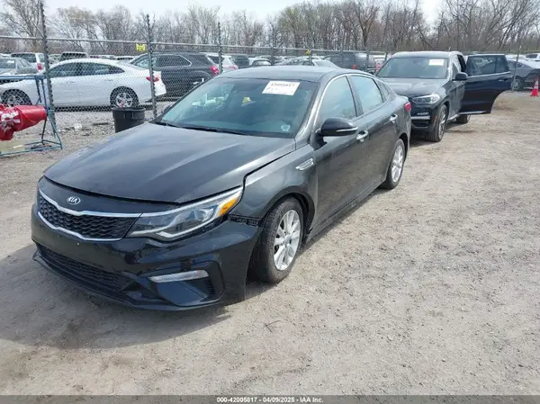 5XXGT4L33KG373375 2019 KIA OPTIMA - Image 2