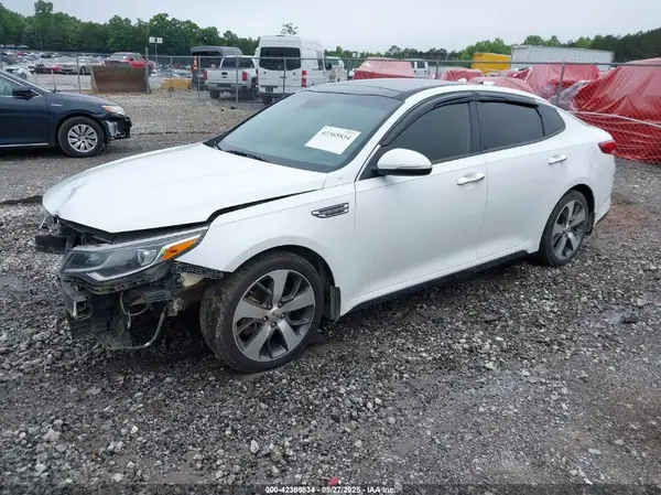 5XXGT4L33KG374235 2019 KIA OPTIMA - Image 2