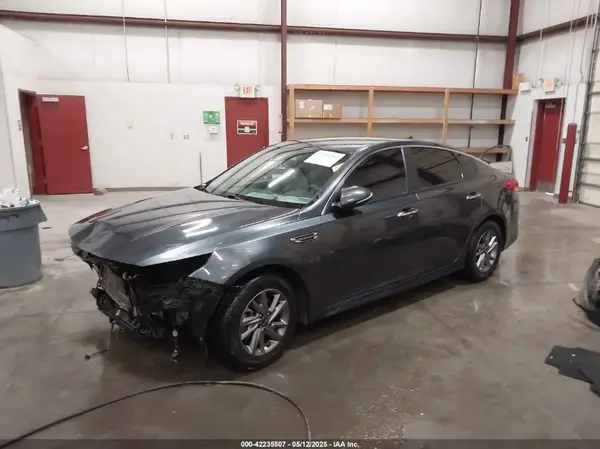 5XXGT4L33KG375854 2019 KIA OPTIMA - Image 2