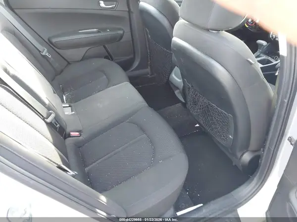 5XXGT4L33KG377183 2019 KIA OPTIMA - Image 8