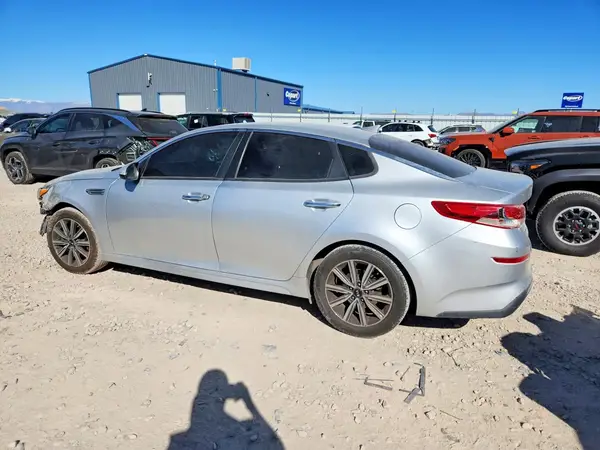 5XXGT4L33KG379774 2019 KIA OPTIMA - Image 2